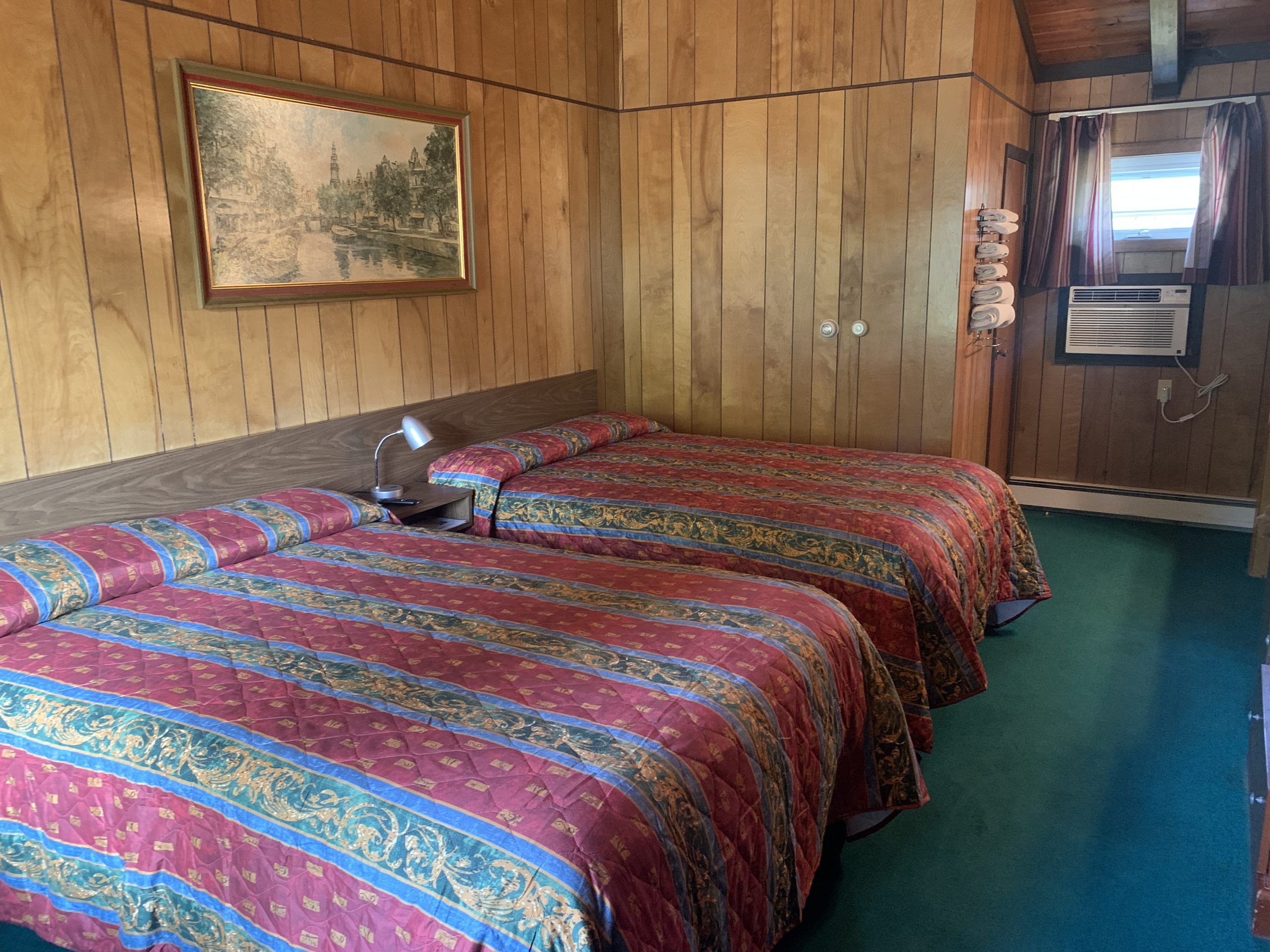 Cedarhurst Motor Lodge Double Bed Room Front View